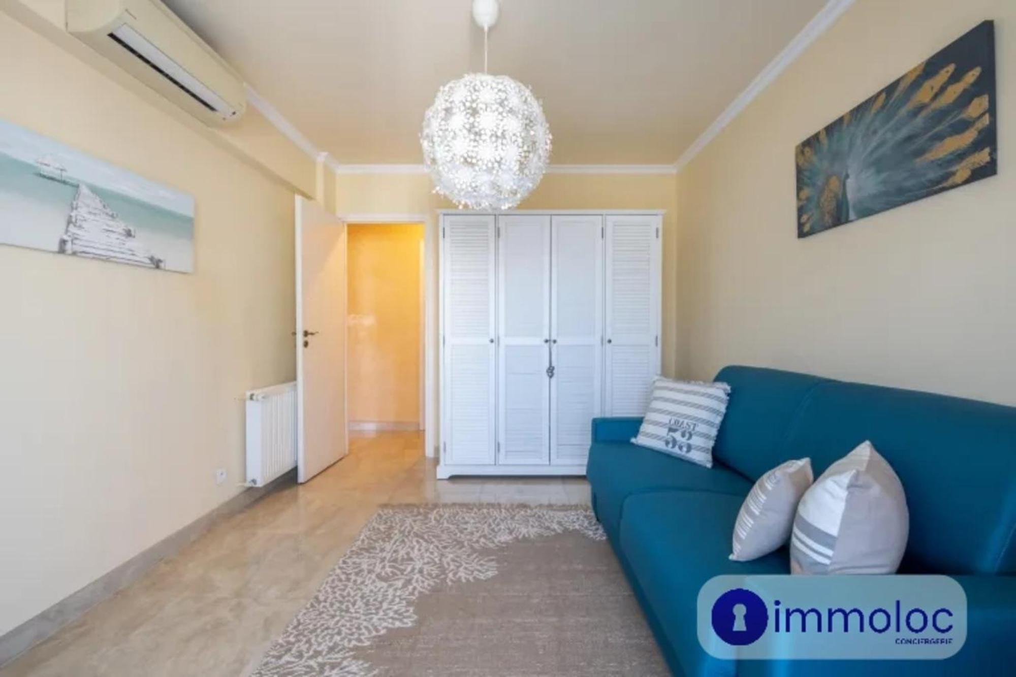 Air-conditioned With Terrace Sea View Appartement Nice